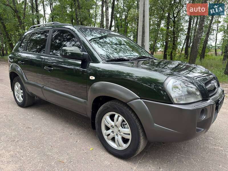 Позашляховик / Кросовер Hyundai Tucson 2008 в Охтирці