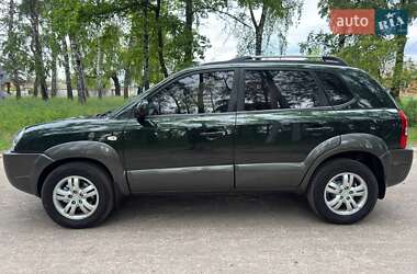 Позашляховик / Кросовер Hyundai Tucson 2008 в 