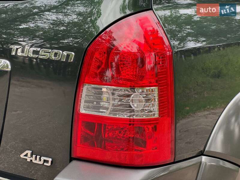 Позашляховик / Кросовер Hyundai Tucson 2008 в Охтирці