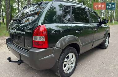 Позашляховик / Кросовер Hyundai Tucson 2008 в 