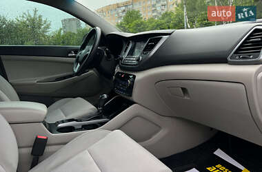Внедорожник / Кроссовер Hyundai Tucson 2018 в 