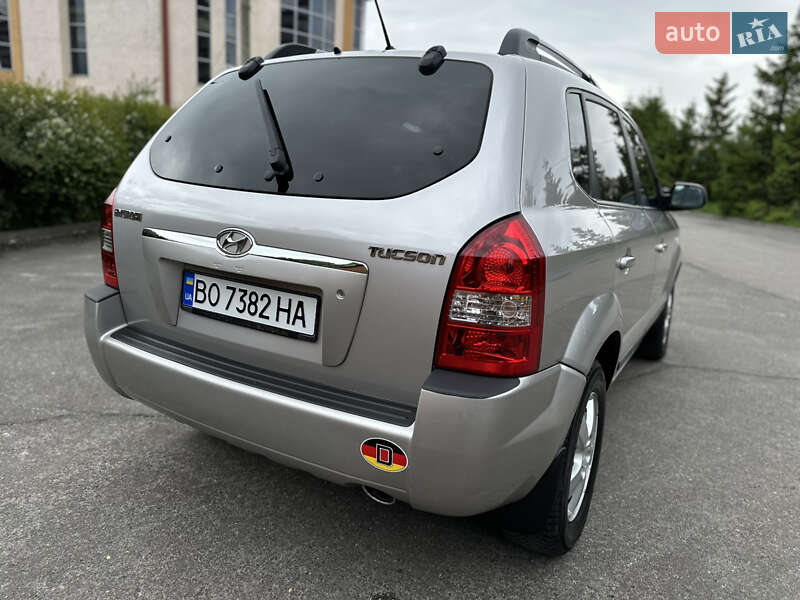 Позашляховик / Кросовер Hyundai Tucson 2005 в Тернополі