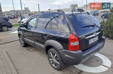 Внедорожник / Кроссовер Hyundai Tucson 2008 в 