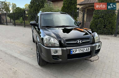 Внедорожник / Кроссовер Hyundai Tucson 2008 в 