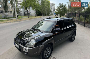 Внедорожник / Кроссовер Hyundai Tucson 2008 в 