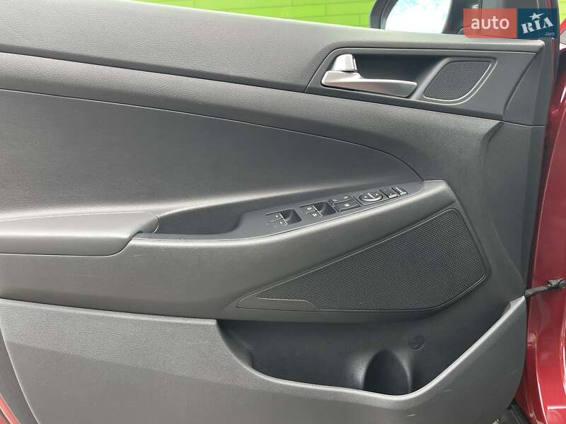 Позашляховик / Кросовер Hyundai Tucson 2020 в Києві фото 16 Позашляховик / Кросовер Hyundai Tucson 2020 в Києві