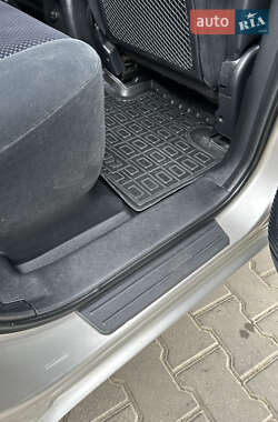 Внедорожник / Кроссовер Hyundai Tucson 2006 в 