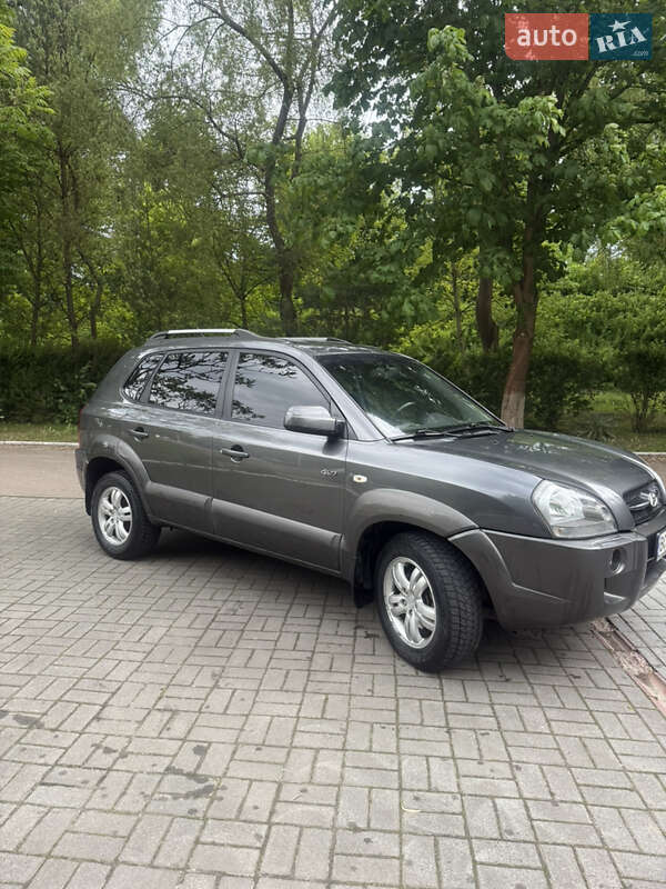 Позашляховик / Кросовер Hyundai Tucson 2008 в Дрогобичі