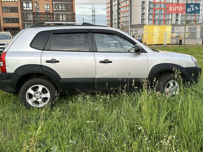 Внедорожник / Кроссовер Hyundai Tucson 2008 в Чернигове
