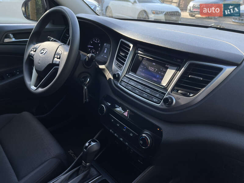 Внедорожник / Кроссовер Hyundai Tucson 2016 в Ровно