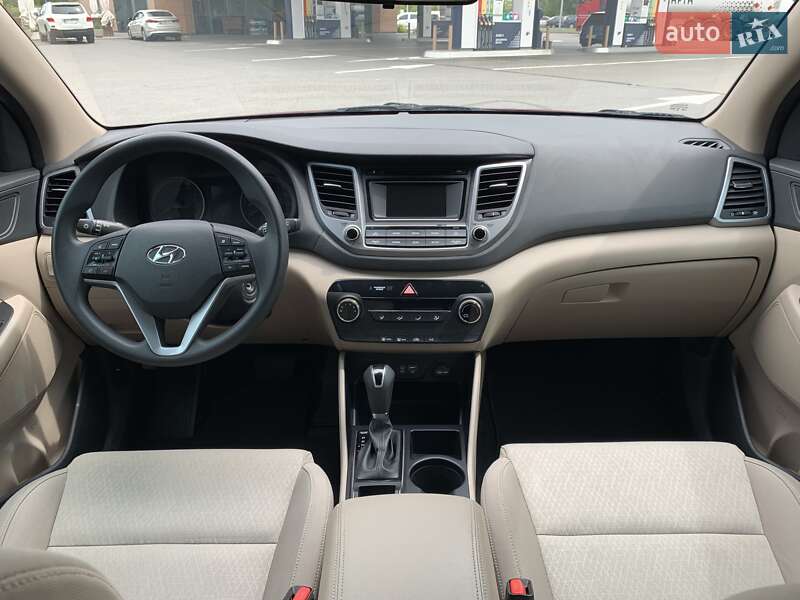 Внедорожник / Кроссовер Hyundai Tucson 2015 в Днепре