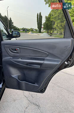 Позашляховик / Кросовер Hyundai Tucson 2005 в 