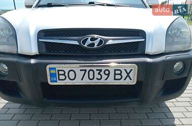 Позашляховик / Кросовер Hyundai Tucson 2011 в 