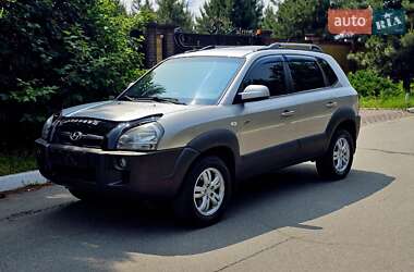 Внедорожник / Кроссовер Hyundai Tucson 2007 в 