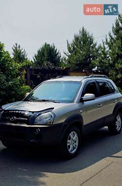 Внедорожник / Кроссовер Hyundai Tucson 2007 в 
