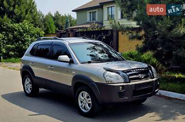 Внедорожник / Кроссовер Hyundai Tucson 2007 в 