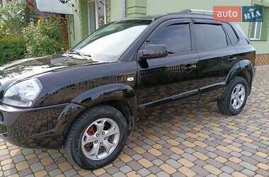 Внедорожник / Кроссовер Hyundai Tucson 2008 в 