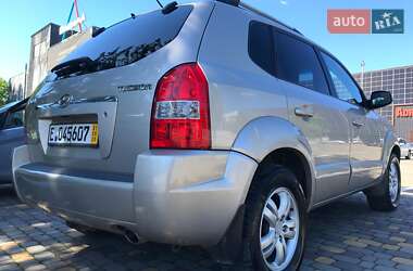 Внедорожник / Кроссовер Hyundai Tucson 2007 в 