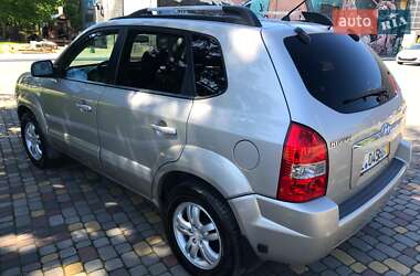 Внедорожник / Кроссовер Hyundai Tucson 2007 в 