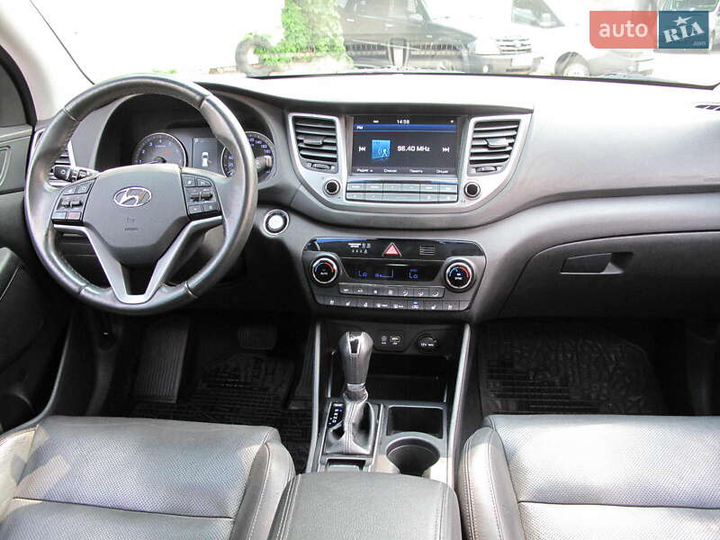 Внедорожник / Кроссовер Hyundai Tucson 2017 в Киеве