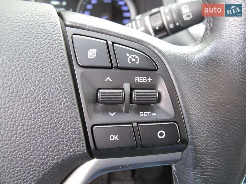 Внедорожник / Кроссовер Hyundai Tucson 2017 в Киеве