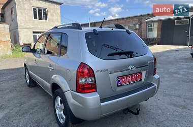 Внедорожник / Кроссовер Hyundai Tucson 2007 в 