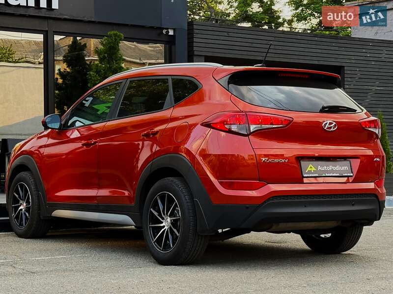 Внедорожник / Кроссовер Hyundai Tucson 2017 в Киеве