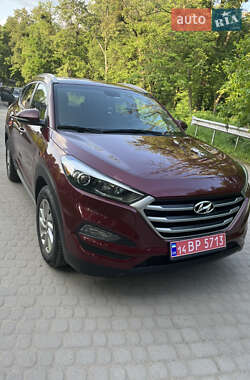 Позашляховик / Кросовер Hyundai Tucson 2017 в 