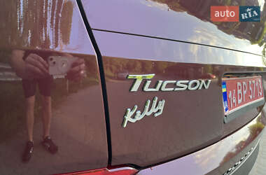 Позашляховик / Кросовер Hyundai Tucson 2017 в 