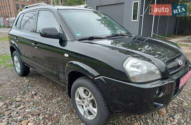 Позашляховик / Кросовер Hyundai Tucson 2006 в 