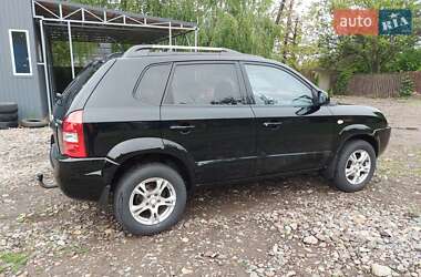 Позашляховик / Кросовер Hyundai Tucson 2006 в 