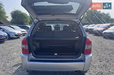 Внедорожник / Кроссовер Hyundai Tucson 2006 в 