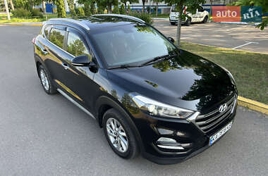 Внедорожник / Кроссовер Hyundai Tucson 2017 в 