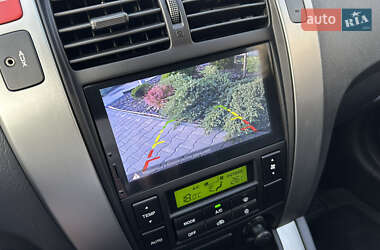 Внедорожник / Кроссовер Hyundai Tucson 2008 в 