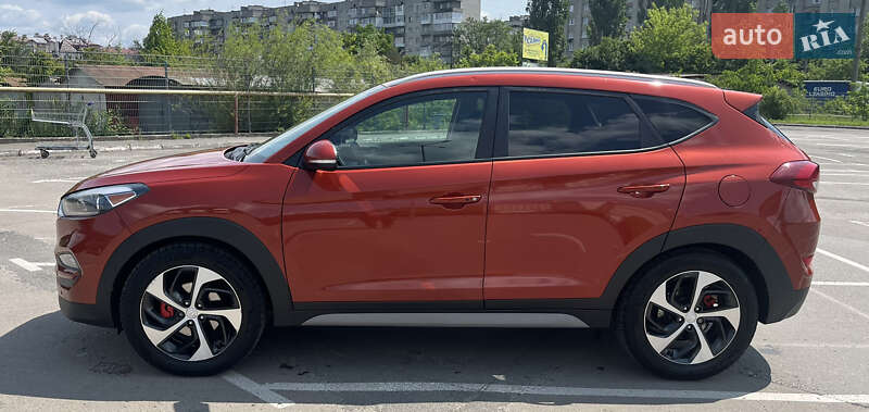 Позашляховик / Кросовер Hyundai Tucson 2017 в Івано-Франківську