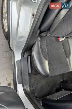 Внедорожник / Кроссовер Hyundai Tucson 2011 в 