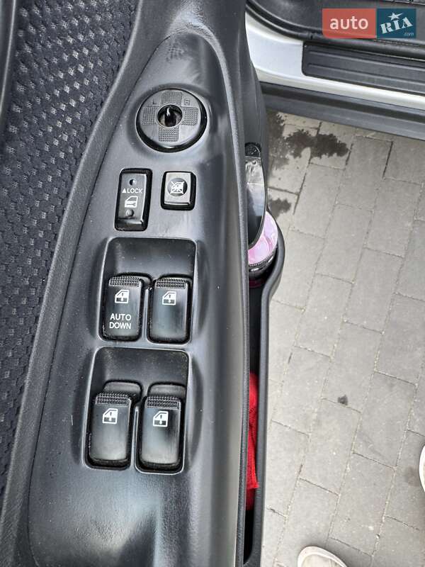 Позашляховик / Кросовер Hyundai Tucson 2011 в Києві