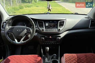 Внедорожник / Кроссовер Hyundai Tucson 2017 в 