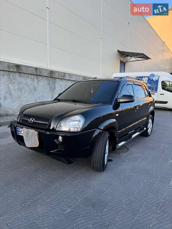 Позашляховик / Кросовер Hyundai Tucson 2007 в Львові