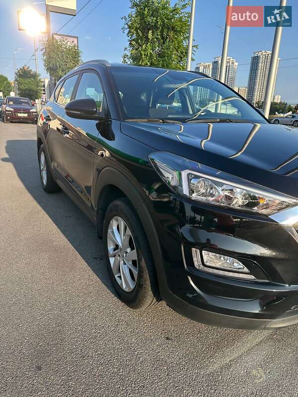 Внедорожник / Кроссовер Hyundai Tucson 2020 в Киеве