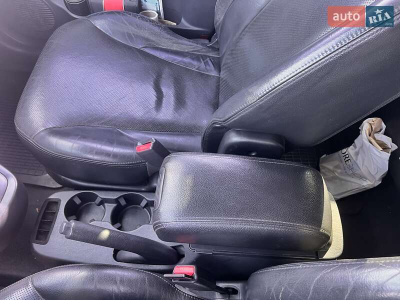 Позашляховик / Кросовер Hyundai Tucson 2008 в Львові