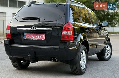 Внедорожник / Кроссовер Hyundai Tucson 2008 в 