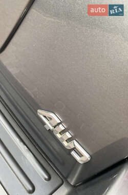 Внедорожник / Кроссовер Hyundai Tucson 2009 в 