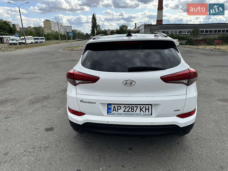 Внедорожник / Кроссовер Hyundai Tucson 2016 в Запорожье