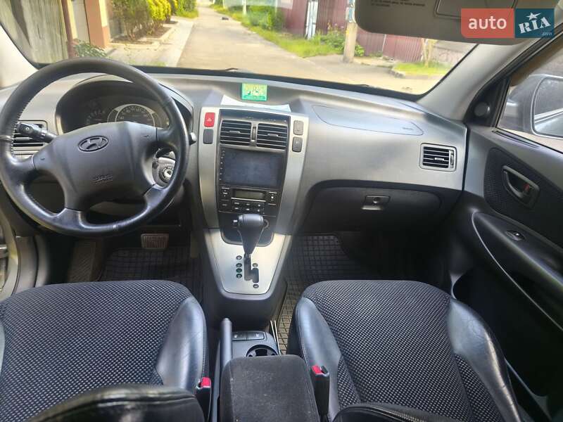 Внедорожник / Кроссовер Hyundai Tucson 2011 в Киеве