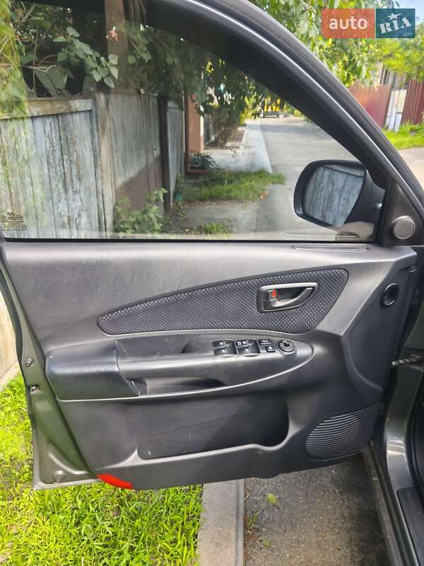 Внедорожник / Кроссовер Hyundai Tucson 2011 в Киеве