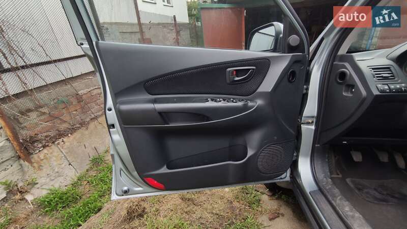 Позашляховик / Кросовер Hyundai Tucson 2007 в Каневі