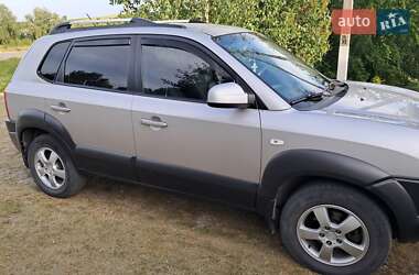 Внедорожник / Кроссовер Hyundai Tucson 2007 в 