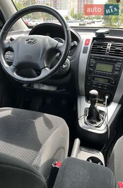 Позашляховик / Кросовер Hyundai Tucson 2008 в 