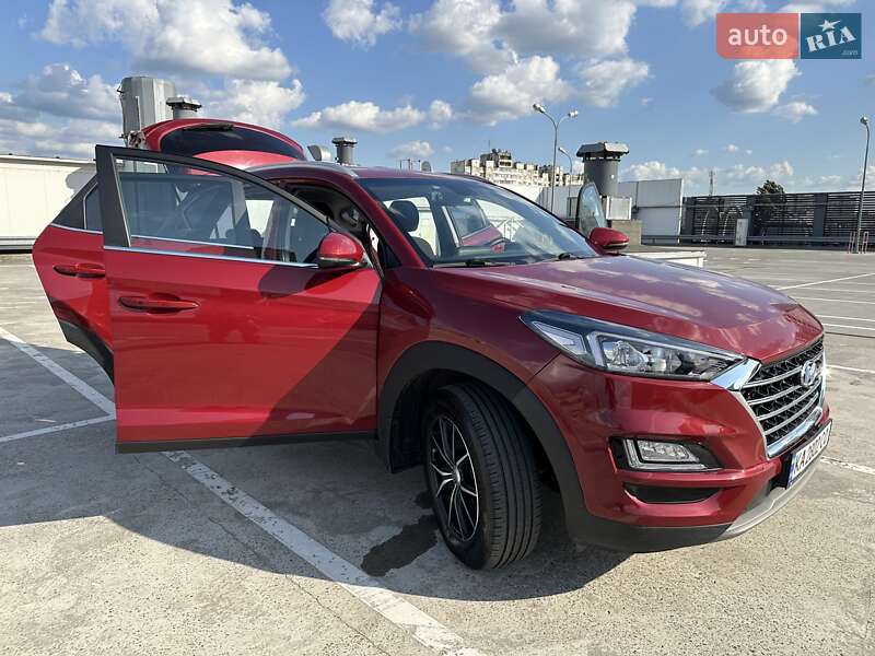 Внедорожник / Кроссовер Hyundai Tucson 2020 в Киеве